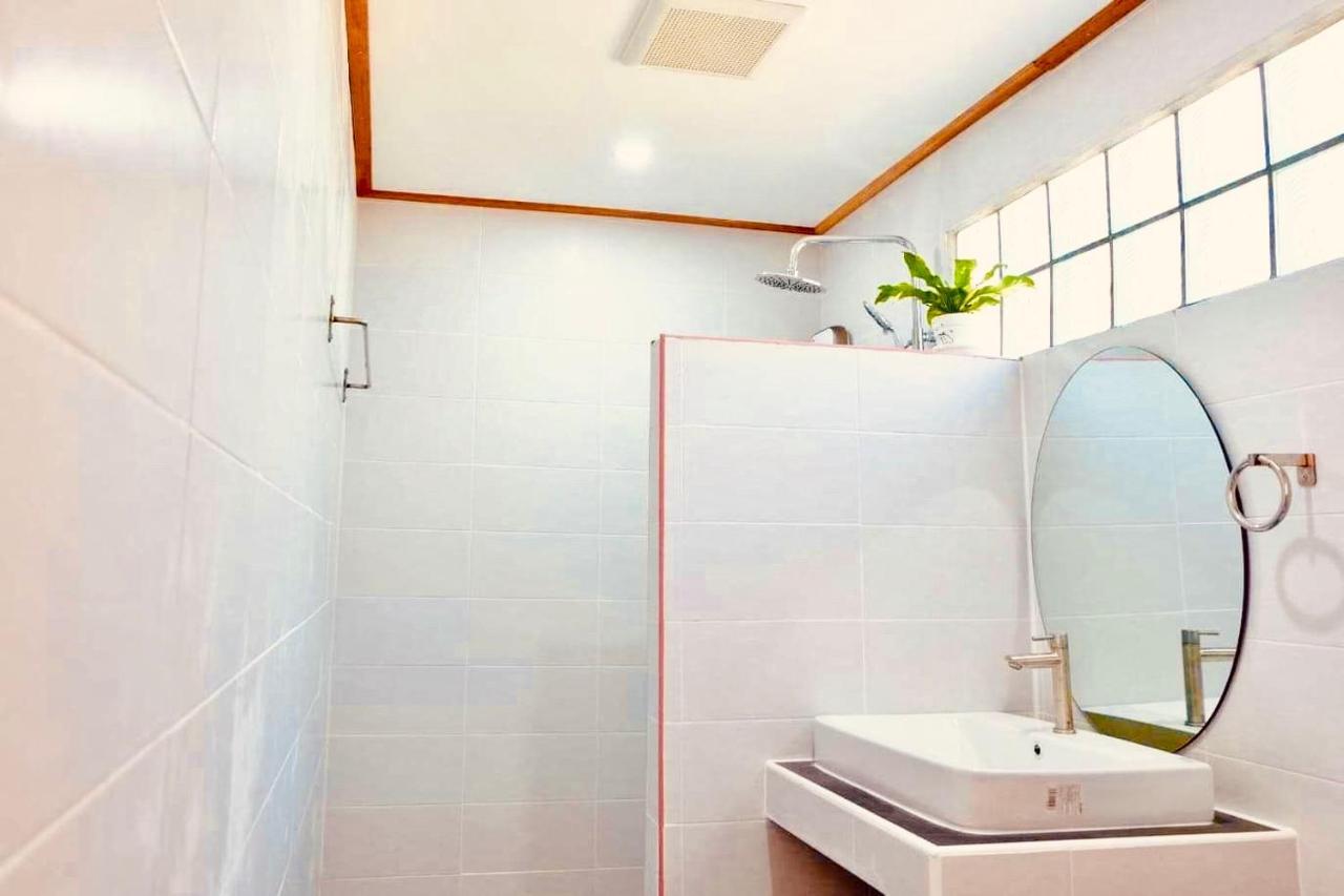 Rinna Resort Koh Mook Eksteriør billede